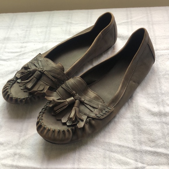 $178 B.Makowsky brown leather moccasin shoes women’s 10 M BF Trixie style - Picture 3 of 7